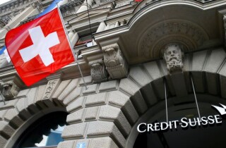 Credit Suisse trấn an nhà đầu tư: Giá cổ phiếu giảm quá nửa nhưng vốn và thanh khoản vẫn vững mạnh