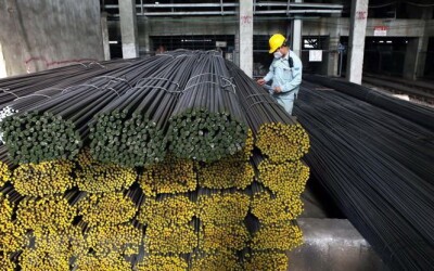 Hòa Phát và Việt Ý giảm giá thép xây dựng lên tới 310.000 đồng/tấn
