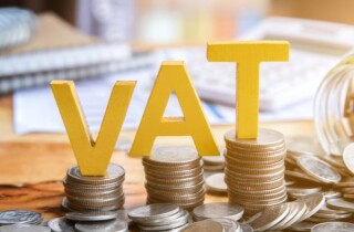 Bộ Tài chính đề xuất tiếp tục giảm 2% VAT đến hết tháng 6/2024