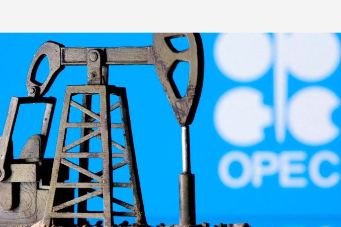 Giá xăng dầu hôm nay 1/10: Tiếp tục giảm sâu khoảng 2%