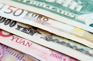 Tỷ giá ngân hàng Vietcombank (VCB) ngày 30/12: Euro, yen Nhật cùng nhiều ngoại tệ tăng giá