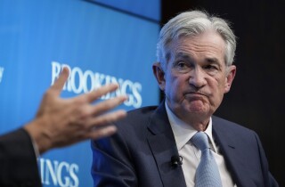 Cơ hội để Fed 'hạ cánh mềm' nền kinh tế thu hẹp hơn sau báo cáo việc làm tháng 11
