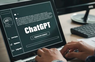 Amazon đưa cảnh báo về ChatGPT sau khi nhân viên dùng chatbot để viết code, năng suất tăng gấp 10 lần