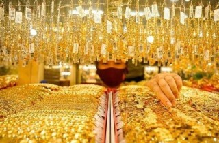 Giá vàng giảm mạnh 700.000 đồng/lượng trước ngày Vía Thần Tài