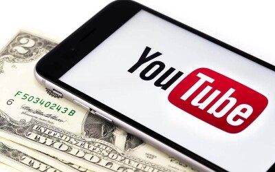 YouTuber có một triệu người đăng ký kênh có thể kiếm bao nhiêu tiền mỗi tháng?
