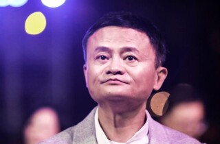 Jack Ma biên tâm thư gửi nhân viên, thừa nhận sai lầm khi ngủ quên trên chiến thắng