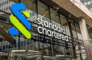 Lãi suất ngân hàng Standard Chartered tăng giảm thế nào trong tháng 4/2024?