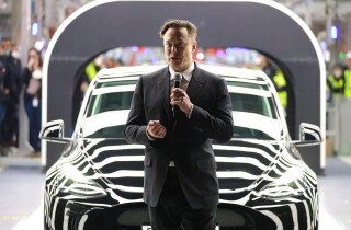 Tỷ phú Elon Musk kiếm gần 14 tỷ USD trong một tuần